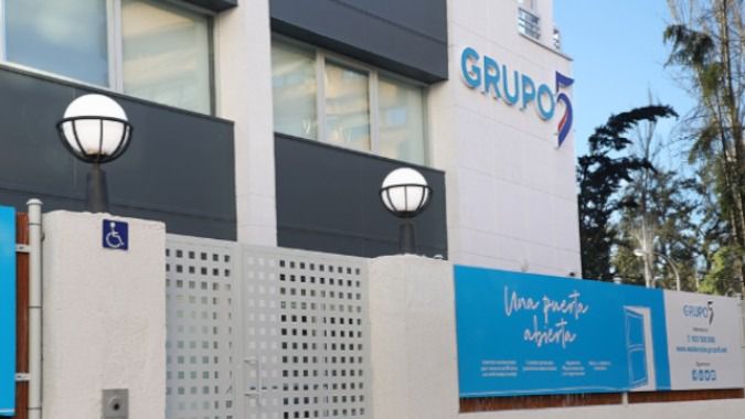 Residencia Grupo 5 Triana.