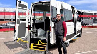 Alquiber ofrece la solución más funcional, segura y flexible para el transporte de personas mayores y con movilidad reducida