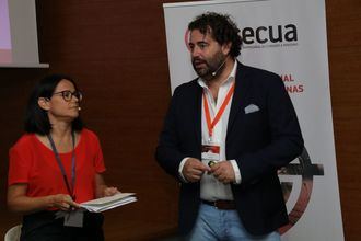 Presentación de CECUA, Andrés Rodríguez y Cinta Pascual.