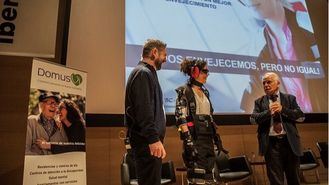 La Fundación DomusVi organiza una jornada intergeneracional de empatía: ‘Ponte en su lugar’