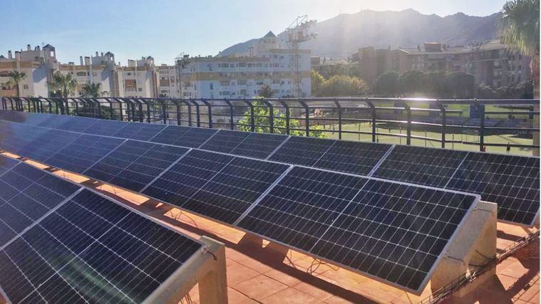 Placas solares en la residencia de ORPEA en Benalmádena, Málaga.