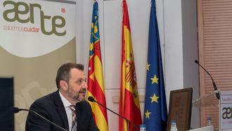 La Consellería de Igualdad valenciana debe 40 millones a las residencias privadas y empresas gestoras