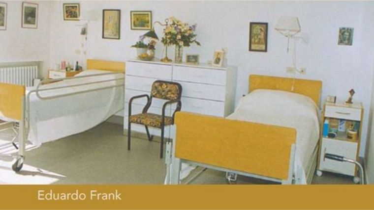 Arquitectura y Residencias: Habitar la Vejez; La Institución necesaria, por Eduardo Frank (V)