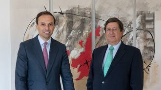 De izquierda a derecha, Albert Fernández, CEO, y Jorge Guarner, presidente ejecutivo de Healthcare Activos.