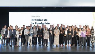 La Fundación DomusVi premia a la Asociación Down A Coruña por su iniciativa 'Ahora ayudo yo'