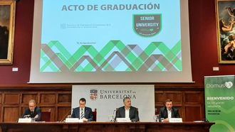 La Senior University de la Fundación DomusVi, en colaboración con la IL-3 de la Universidad de Barcelona, alcanza los 181 graduados