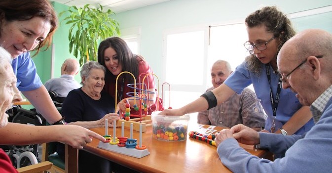 ¿Sabe cuál es el momento idóneo para decidir ingresar en una residencia geriátrica?