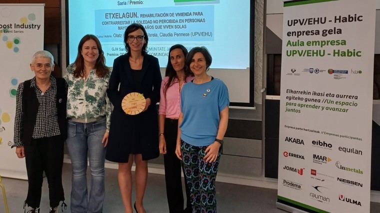 El Colegio de Arquitectura premia a Etxelagun, un
proyecto impulsado por Adinberri.