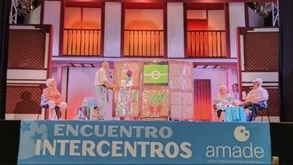 Más de 600 personas mayores y profesionales se dan cita en el XIII Encuentro Intercentros de AMADE en Matadero Madrid