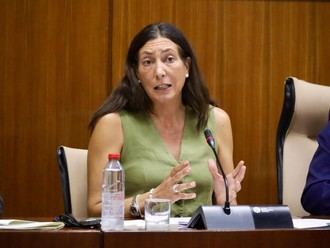Andalucía exige al Gobierno el pago de casi 6.000 millones adeudados por la infrafinanciación del sistema de dependencia