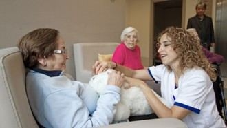 Residencias de mayores, una red de apoyo y cohesión frente a la soledad y el aislamiento.