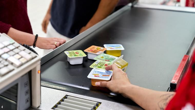 Alimentos de textura modificada de Campofrío Health Care estarán por primera vez al alcance de todos los consumidores en los lineales de una gran superficie comercial.