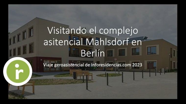 Visitando un complejo asistencial en Berlín.