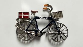 Dinamarca sobre ruedas: lo que una bicicleta puede enseñarnos sobre el cuidado de las personas mayores