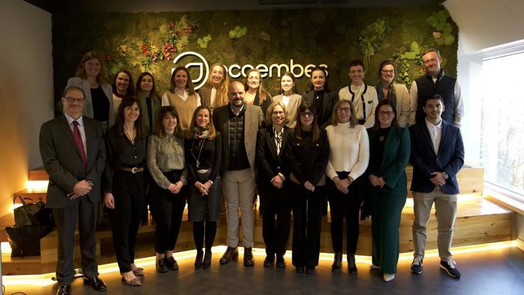 DomusVi refuerza su compromiso con el reciclaje con la alianza 'Terceros en edad, primeros en reciclar' de Ecoembes.