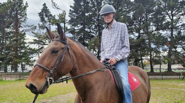 Cinco personas con diversidad funcional inician terapia con caballos gracias a la Fundación Kocina.