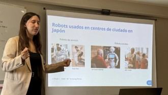 Crónicas japonesas (2). Robots que conectan: la mexicana que investiga la interacción social en residencias japonesas