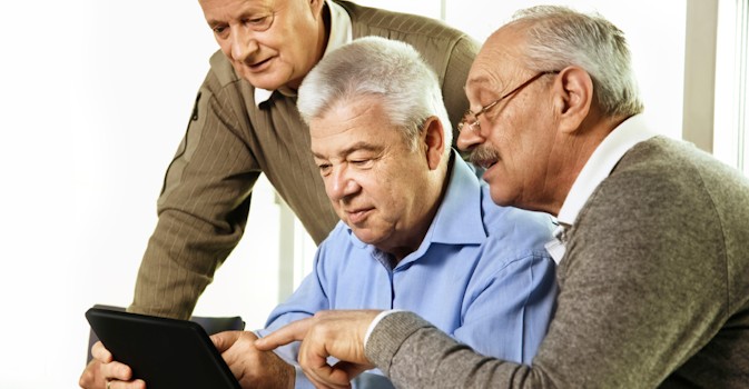 Los mayores sí usan la tablet, ¿se reduce la brecha generacional?
